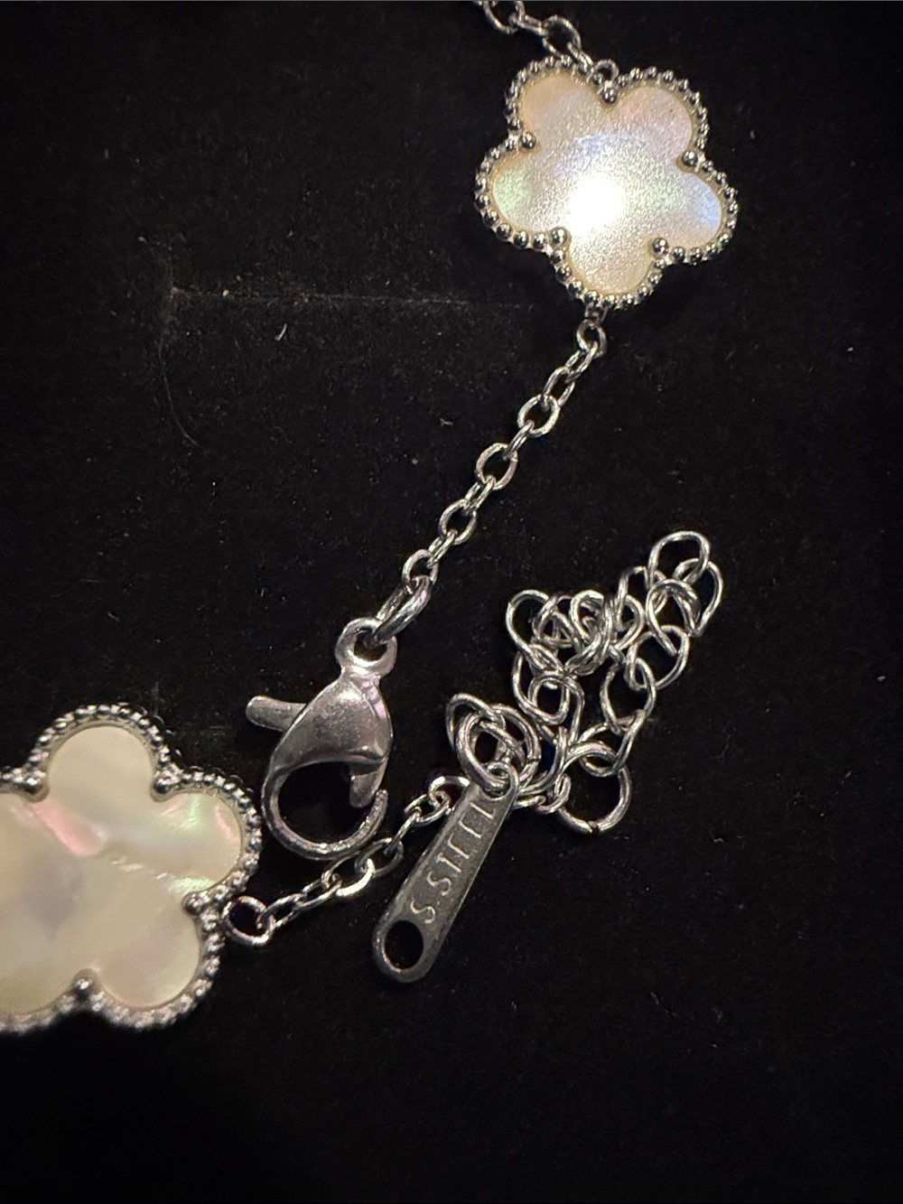 White Mother-of-Pearl Clover Link Stainless Steal Bracelet - Picture 2 of 2